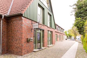 Kirchenstrasse7